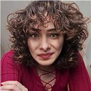 Disponibile al supporto scolastico di bambini delle scuole elementari e medie. Esperta in DSA e tutor DSA con esperienza